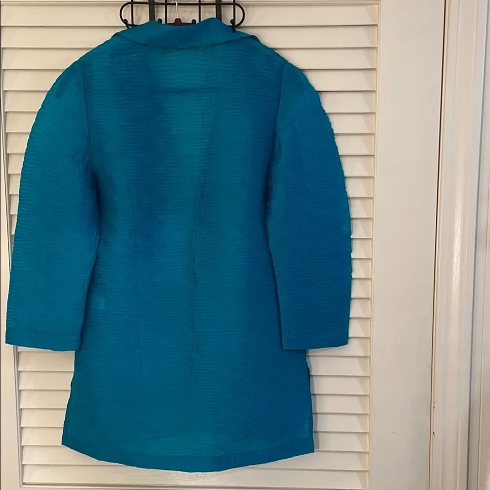Chico's Vibrant Turquoise Pleated Open Slit Lightweight Jacket